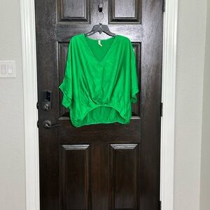 Tyche Front Tuck Satin Blouse Size Large